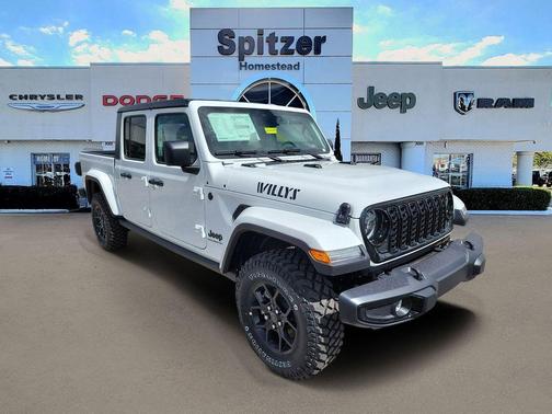 2026 Jeep Gladiator Sport