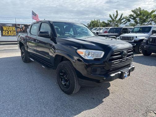 2018 Toyota Tacoma SR