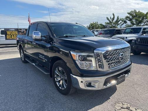 2018 Nissan Titan SL