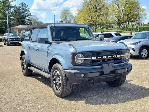 2023 Ford Bronco Outer Banks
