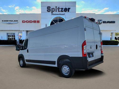 Bright White Clearcoat 2023 RAM ProMaster 2500 High Roof