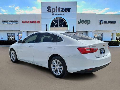 Summit White 2025 Chevrolet Malibu LT