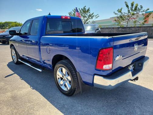 Blue Streak Pearlcoat 2017 RAM 1500 Big Horn