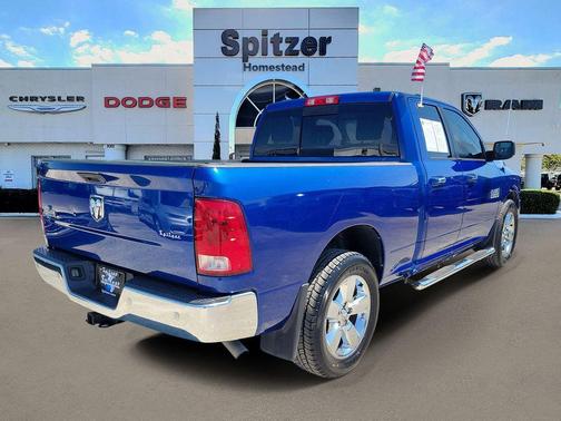 Blue Streak Pearlcoat 2017 RAM 1500 Big Horn