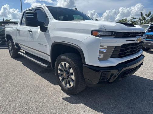 2024 Chevrolet Silverado 2500 Custom