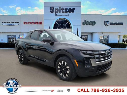 Phantom Black 2025 Hyundai SANTA CRUZ SE