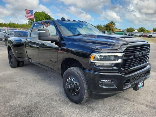 2024 RAM 3500 Laramie