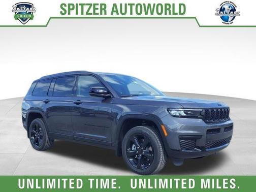 2025 Jeep Grand Cherokee Laredo
