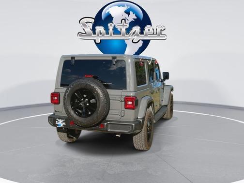 2021 Jeep Wrangler Unlimited Sahara Altitude