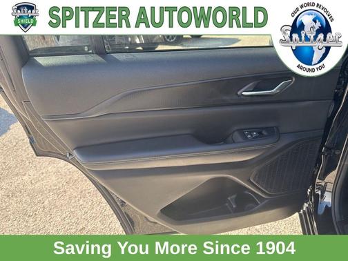 2024 Jeep Grand Cherokee L Laredo