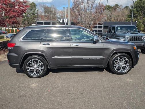 2020 Jeep Grand Cherokee Overland
