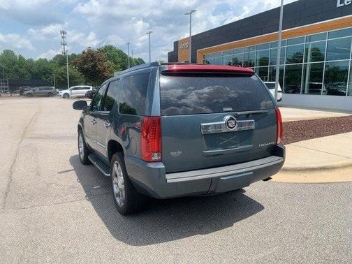 2008 Cadillac Escalade Base
