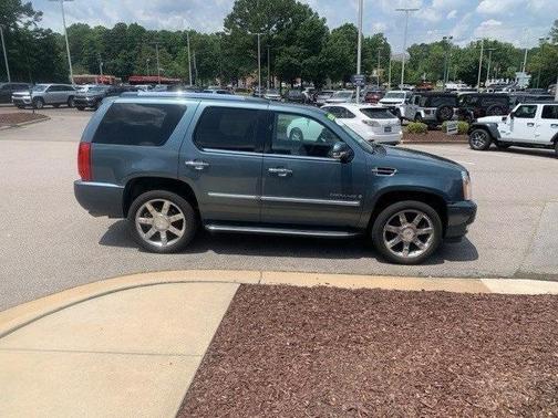 2008 Cadillac Escalade Base