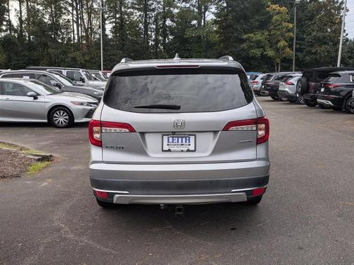 2019 Honda Pilot Touring 8-Passenger