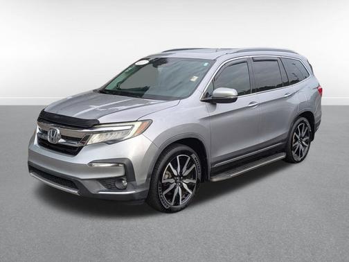 2019 Honda Pilot Touring 8-Passenger