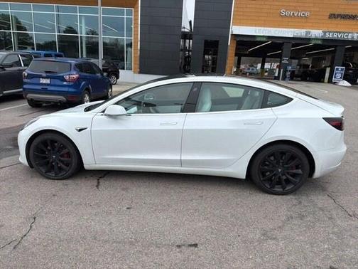 2019 Tesla Model 3 Long Range