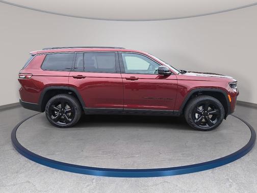 Velvet Red Pearlcoat 2026 Jeep Grand Cherokee L Limited