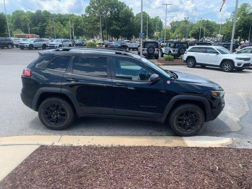 2021 Jeep Cherokee Trailhawk