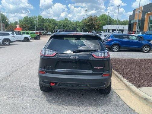 2021 Jeep Cherokee Trailhawk