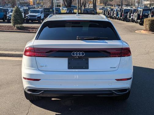 2023 Audi Q8 55 Prestige