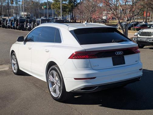 2023 Audi Q8 55 Prestige