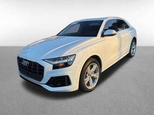 2023 Audi Q8 55 Prestige