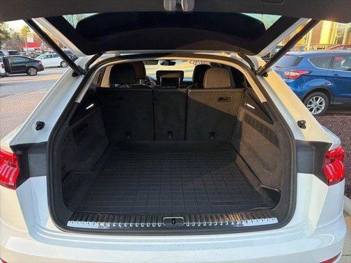 2023 Audi Q8 55 Prestige