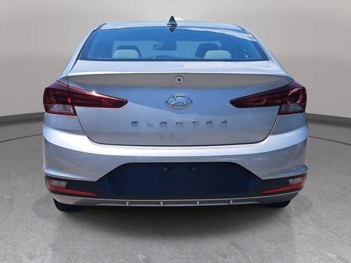 Stellar Silver 2020 Hyundai ELANTRA SEL