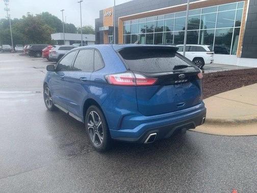 2021 Ford Edge ST