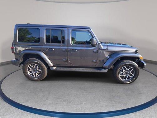 Granite Crystal 2026 Jeep Wrangler Sahara