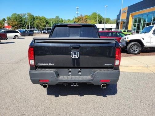 2022 Honda Ridgeline Black Edition