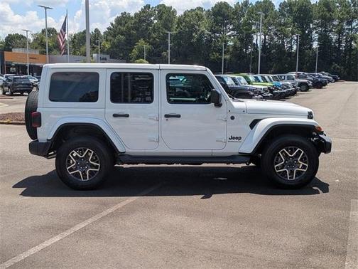 2025 Jeep Wrangler Sahara