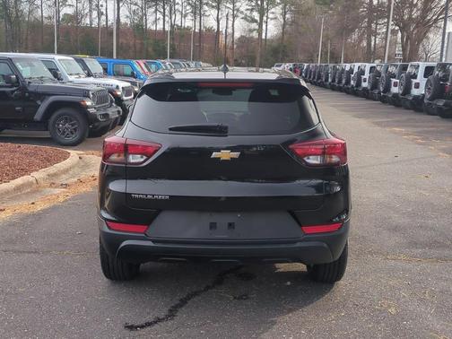2023 Chevrolet Trailblazer LS