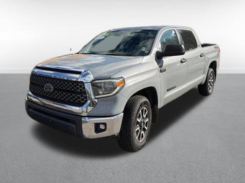 2018 Toyota Tundra SR5