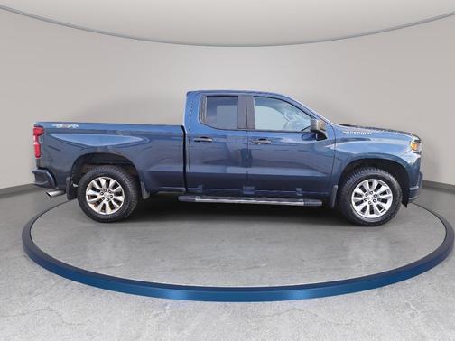 Northsky Blue Metallic 2019 Chevrolet Silverado 1500 Custom