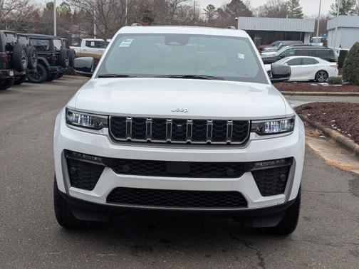 2026 Jeep Grand Cherokee Limited 4x4