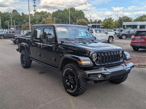 2024 Jeep Gladiator Sport