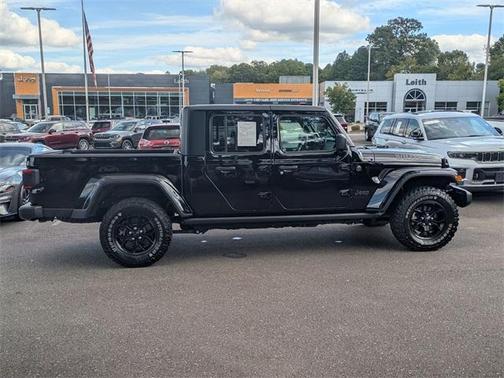 2024 Jeep Gladiator Sport