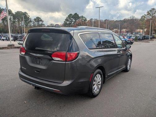 2018 Chrysler Pacifica Touring-L Plus