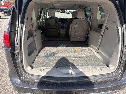 2018 Chrysler Pacifica Touring-L Plus