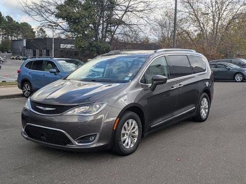 2018 Chrysler Pacifica Touring-L Plus
