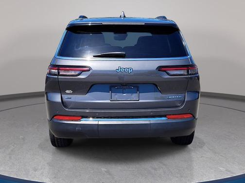 Metallic 2022 Jeep Grand Cherokee L Limited
