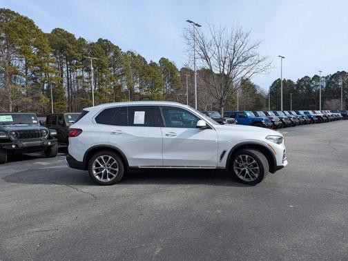2023 BMW X5 sDrive40i