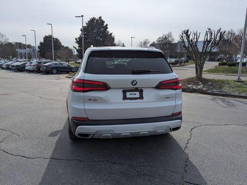 2023 BMW X5 sDrive40i