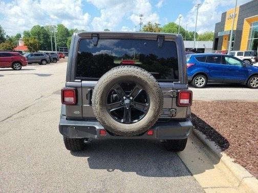 2021 Jeep Wrangler Unlimited Sahara Altitude