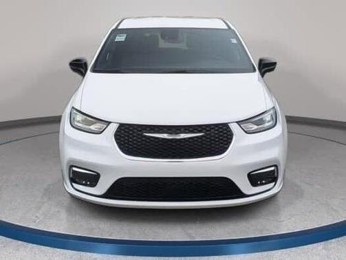 Bright White 2026 Chrysler Pacifica Select
