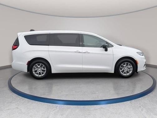 Bright White 2026 Chrysler Pacifica Select