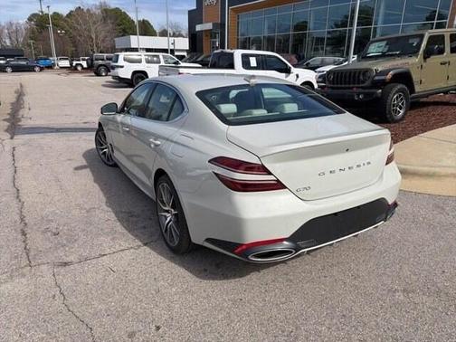 2025 Genesis G70 2.5T