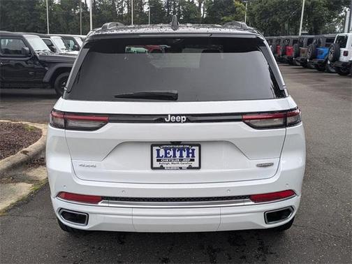 2025 Jeep Grand Cherokee Summit