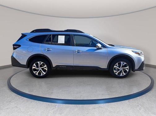 2022 Subaru Outback Limited XT
